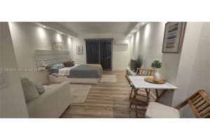 7904 West Dr 1004, North Bay Village