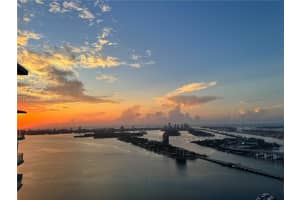 1900 N Bayshore Dr 5103, Miami