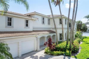 21301 Ne 38th Ave 58, Aventura