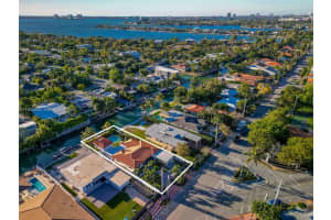 7770 Hawthorne Ave, Miami Beach