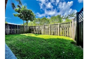 5201 Geneva Way 109, Doral