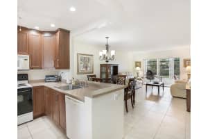 4805 Nw 35th St 404, Lauderdale Lakes