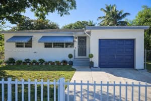1080 Nw 135th St, North Miami