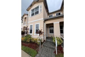 2819 Se 1st Dr 8, Homestead