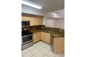 4211 San Marino Blvd 301, West Palm Beach