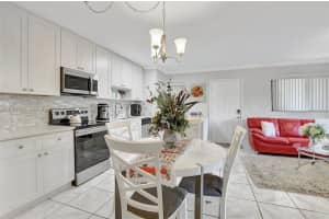 588 Trace Cir 211, Deerfield Beach