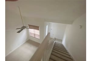 654 Woodgate Cir C, Sunrise