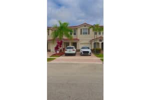 228 Riverwalk Circle, Sunrise