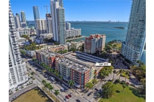 2001 Biscayne Blvd 3213, Miami