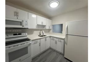 11309 Sw 200th St 103-c, Miami