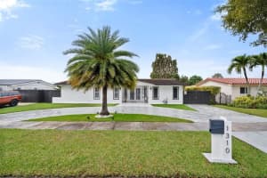 1310 Sw 78th Ave, Miami