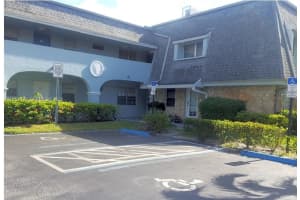 4271 Nw 5th St 106, Plantation