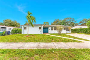 1930 Nw 184th St, Miami Gardens