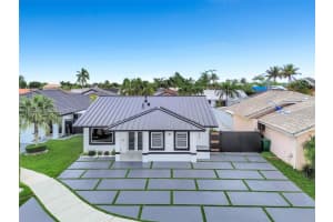 13284 Sw 39th Street, Miami