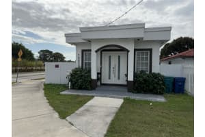 12202 Sw 216th St, Miami
