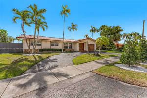 13210 Sw 21st St, Miami