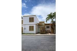 1703 Sw 131st Place Cir S, Miami