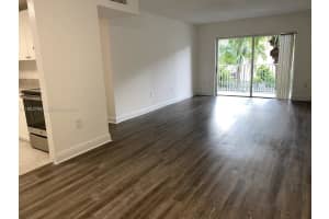 5112 Nw 79th Ave 206, Doral