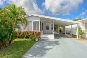 5611 Sw 32nd Ter, Dania Beach