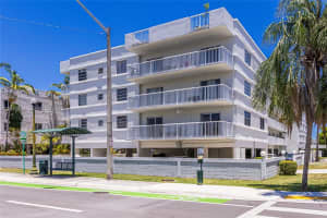 3527 Ne 168th St 309, North Miami Beach