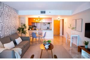 1200 Brickell Bay Dr 3215, Miami 1200 Brickell Bay Dr 3215, Miami