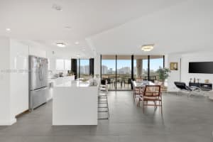 3598 Yacht Club Dr 1403, Aventura