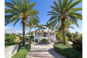 17433 S.e. Indian Hills Drive 17433, Tequesta