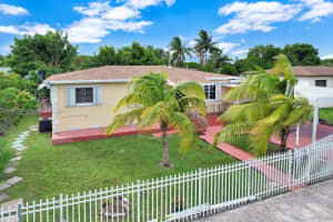 17950 Nw 6th Ct, Miami Gardens