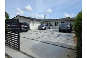 12225 Sw 42nd St, Miami