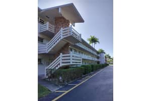 700 Layne Blvd 214, Hallandale Beach