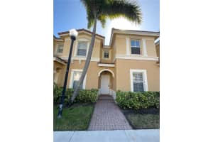 3023 Sw 129th Ter 155, Miramar