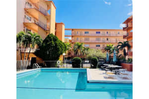 1950 W 54th St 316, Hialeah