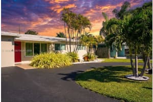 601 Ne 2nd St, Dania Beach