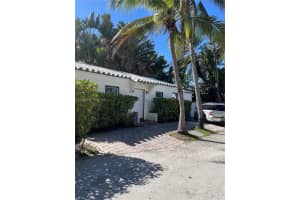 6 Farrey Ln, Miami Beach