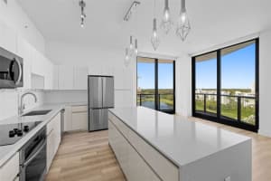 101 Diplomat Pkwy 1001, Hallandale Beach