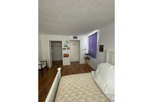 2860 Somerset Dr 405k, Lauderdale Lakes