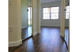 8255 Nw 128th Ln 19-c, Parkland