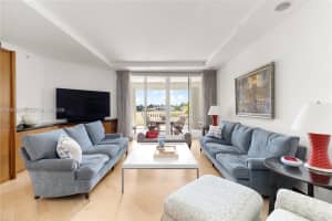 20165 Ne 39th Pl 303 & 204, Aventura