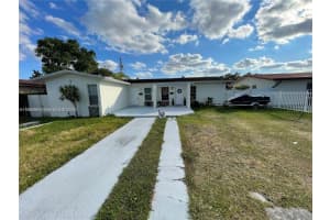 11350 Sw 3rd St A, Sweetwater