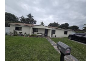 4270 Nw 198th St, Miami Gardens