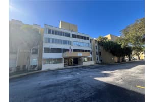 6911 Sw 147 Av 1g, Miami