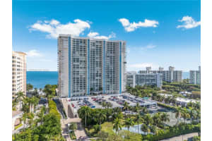 881 Ocean Dr 13c, Key Biscayne