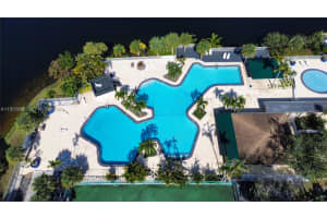 7034 Sw 112th Ct, Miami