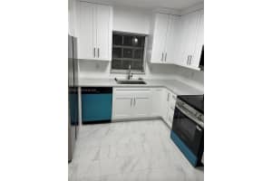 3115 N Palm Aire Dr 3115, Pompano Beach