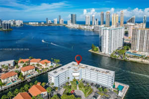 4000 Ne 170th St 200, North Miami Beach