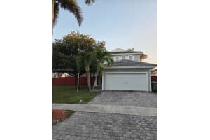 3176 Ne 4 Street, Homestead