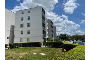 14165 Sw 87th St D202, Miami
