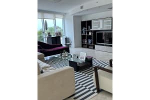19955 Ne 38th Ct 606, Aventura