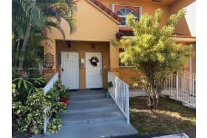 3375 W 76th St 223, Hialeah