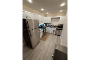 7765 Sw 86th St F2-112, Miami